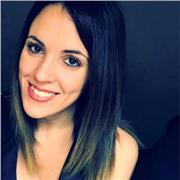 Laureata in interpretariato e traduzione in lingua spagnola e in possesso di Diploma DELE C1 dell'Istituto Cervantes di Milano offre lezioni di spagnolo livelli A1-A2-B1-B2